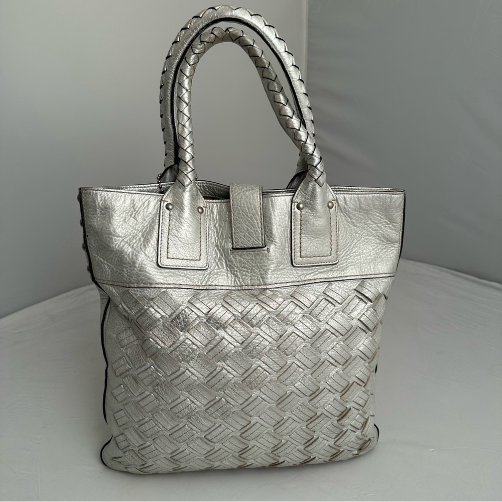 Coach Legacy Thompson metallic silver woven slim tote - Picture 4 of 13
